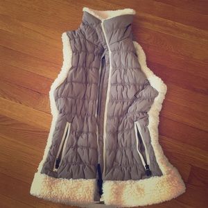 Calvin Klein performance vest